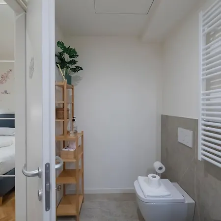 Apartamento Ihost Console Marcello 4 *